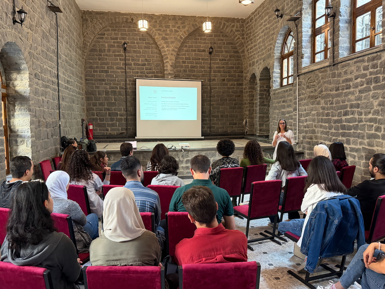 ورشة عمل لوفد في حمص، سوريا